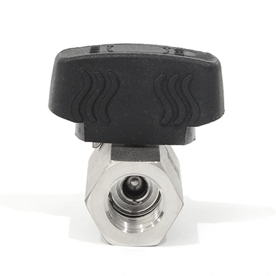 Mini Ball Valve With Outer Threads